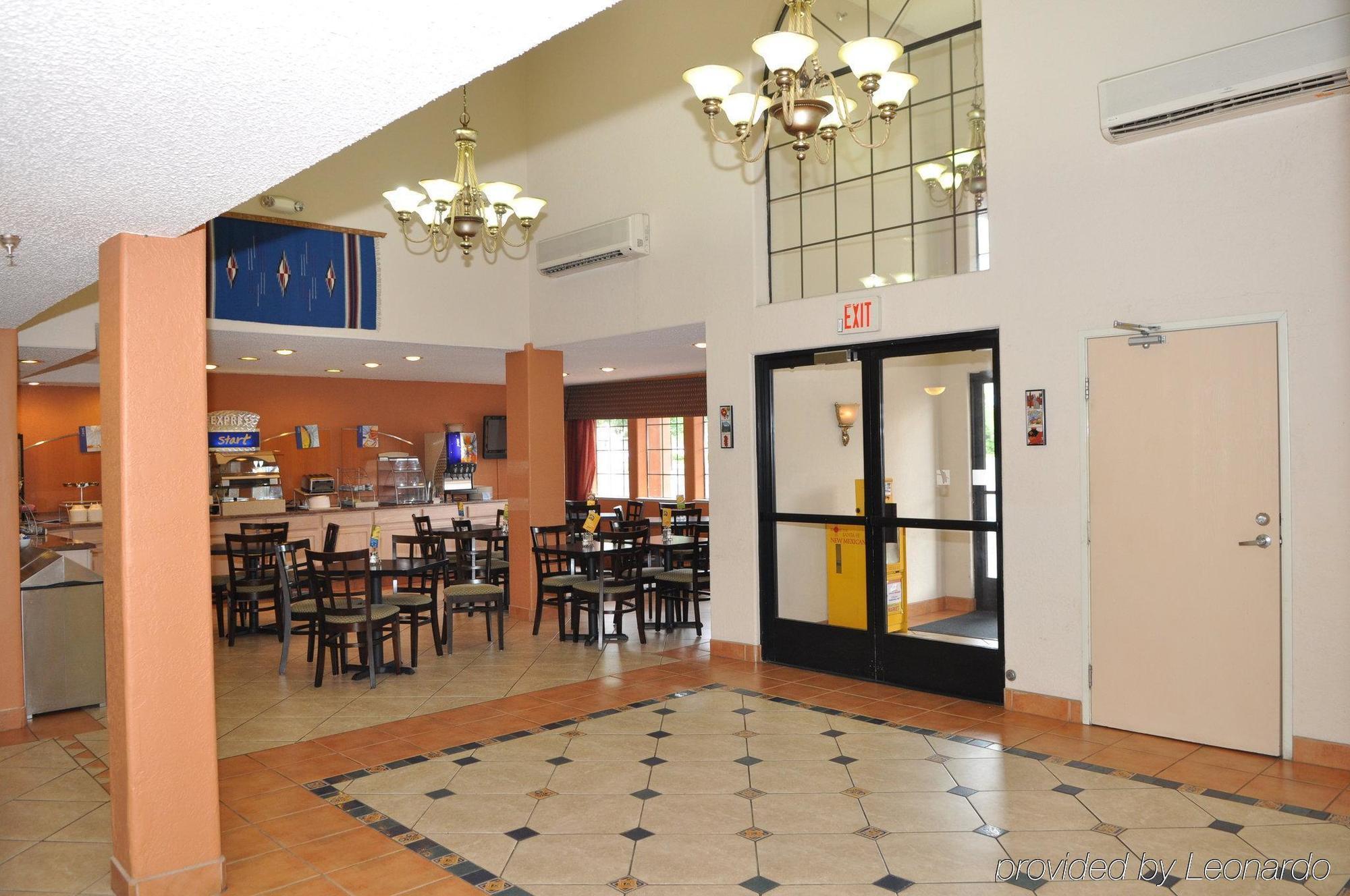 Hotel Ramada By Wyndham Santa Fe Ristorante foto