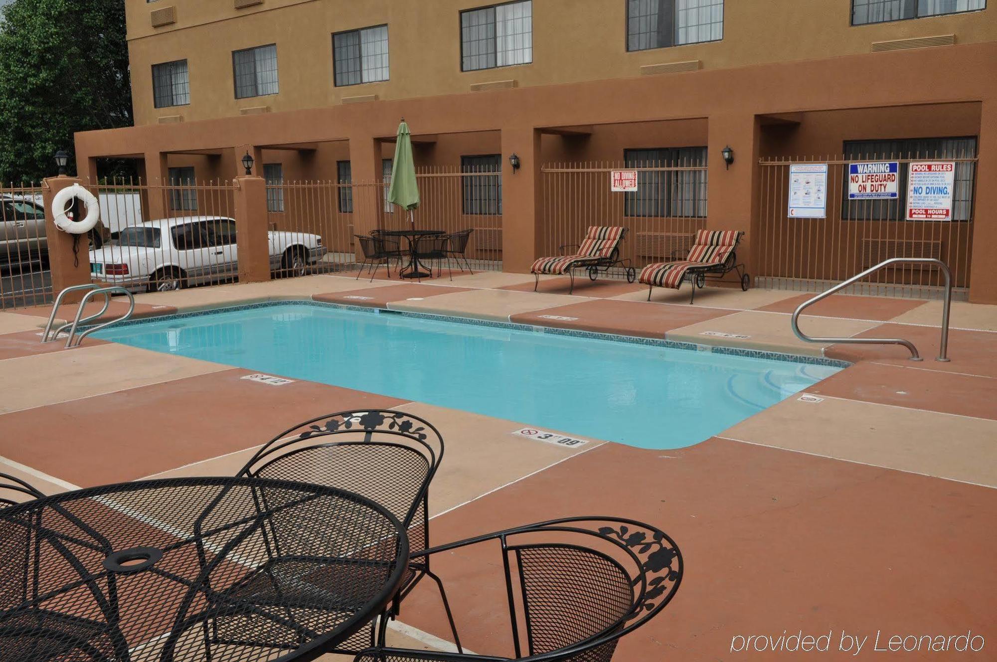 Hotel Ramada By Wyndham Santa Fe Servizi foto